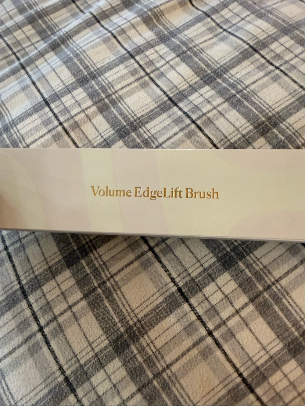 Bounce Curl Volume EdgeLift Brush in Light Purple - Picture 2 of 3